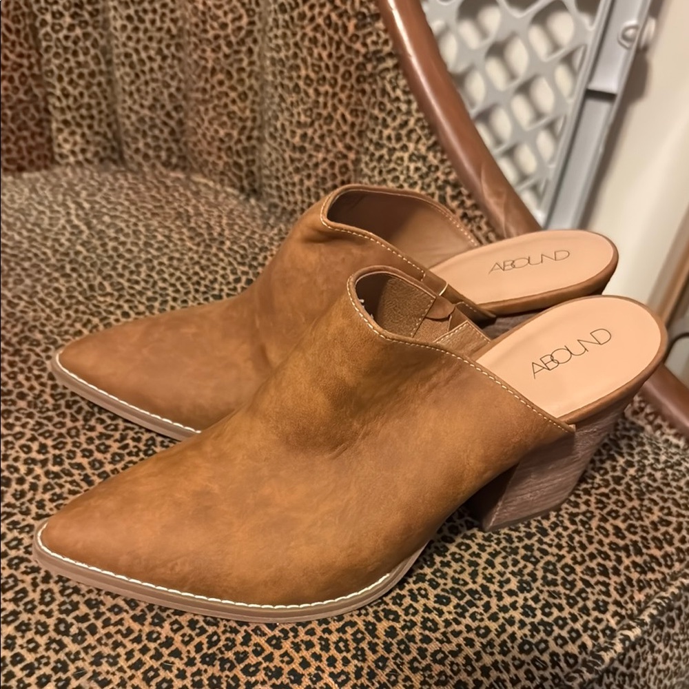 Nordstrom Women's Abound Cognac Faux Leather slides NWT size 9 - Picture 2 of 3